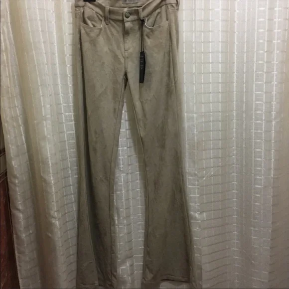 Guess Flared Pants - Picture 7 of 8
